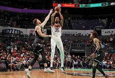 虎扑app-保罗加盟洛杉矶快船，福克斯成为最大受益者