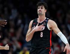 虎扑平台-波(bō)特兰开拓者新锐球星期待与利拉(lā)德携手合作