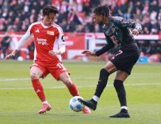 虎扑BBS-图片报：柏林联考虑买断郑优泳，认为500万欧稍贵