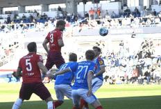 虎扑-升班馬(mǎ)比勒菲爾(ěr)德迎战降班馬(mǎ)荷爾(ěr)斯泰因(yīn)基爾(ěr)，实力碾压對(duì)手！