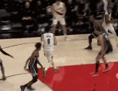 虎扑评分-啊！5.5次联盟第一！杨瀚森打NBA最大的问题