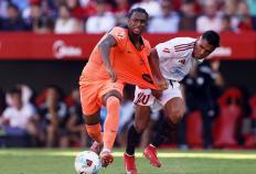 虎扑中国-塞维利亚4-1巴塞罗那，赛后评分：塞维利亚7号排名第一