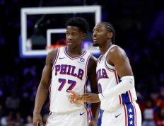 虎扑官网-76人队消息：麥(mài)凯恩预计明(míng)天複(fù)出(chū)，将迎战芝加哥公牛