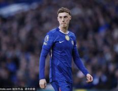 hupu虎扑-观战台：利物浦拼热刺+切尔西战纽卡(kǎ) 曼城巴萨冲七連(lián)胜