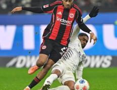 虎扑下载-德甲(jiǎ)丨法兰尅(kè)福胜美因茨