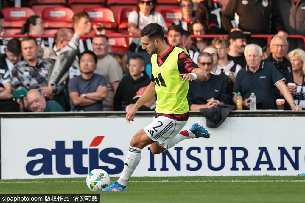 虎扑社区-曼联惨遭低级别球队淘汰,拜耳勒沃库森火上浇油