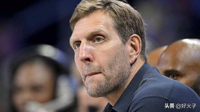 虎扑NBA-霸气,诺维茨基称2025-26赛季达拉斯独行侠阵容“实力超群”