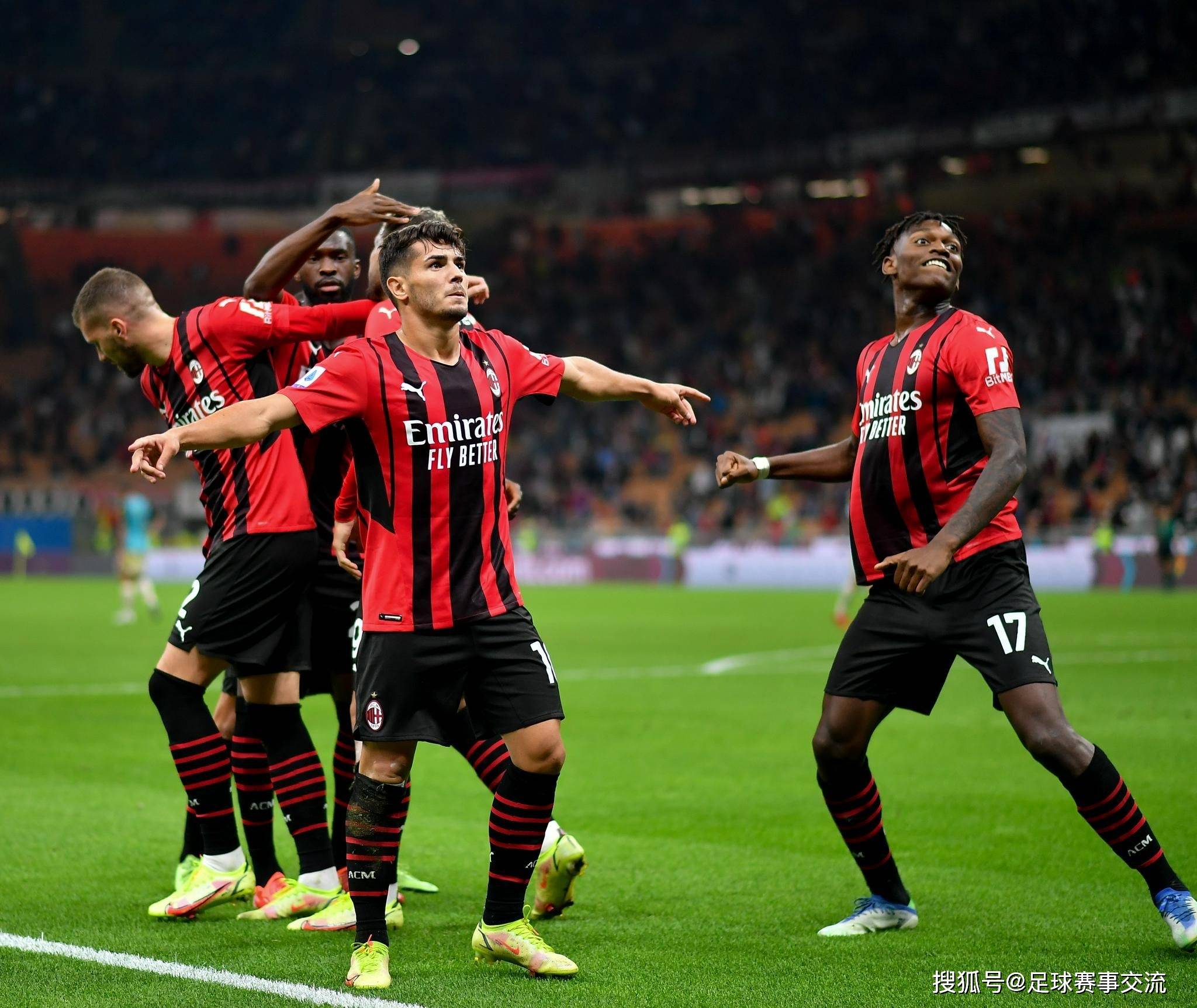 虎扑app-今日足(zú)球:AC米蘭(lán)vs克雷(léi)莫纳、莱万特vs巴塞罗那