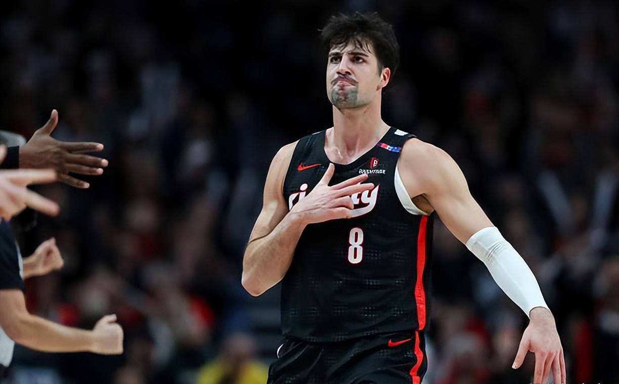 虎扑平台-波(bō)特兰开拓者新锐球星期待与利拉(lā)德携手合作