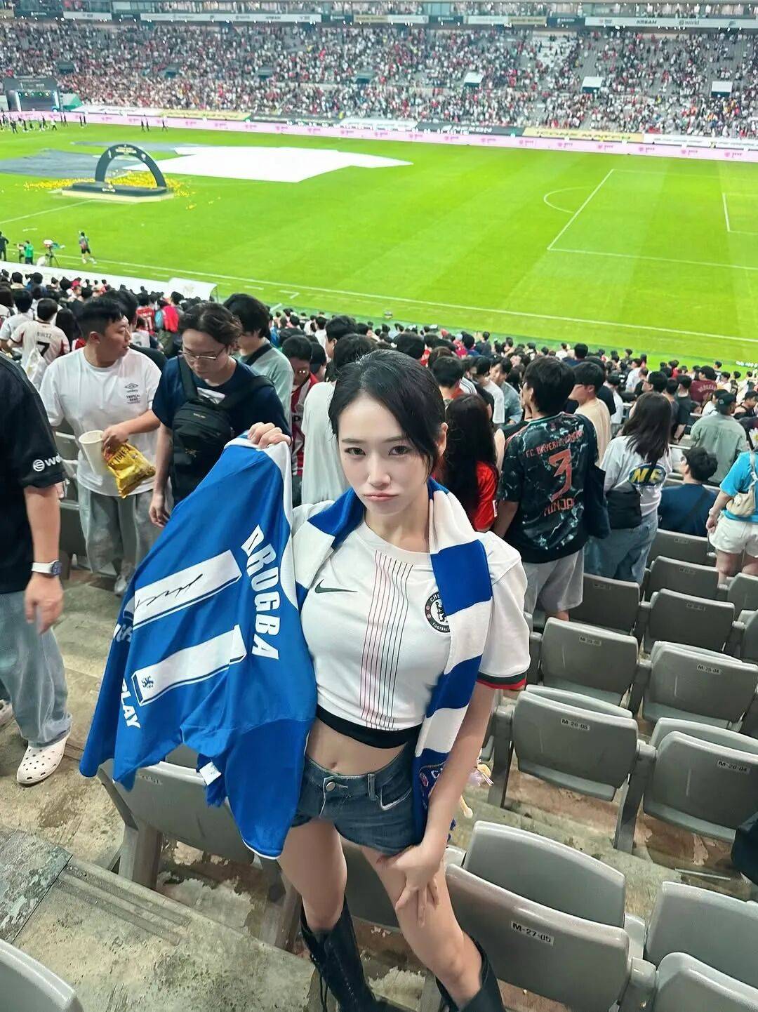 虎扑首页-欧冠联赛:拜仁慕尼黑自贬身价,切尔西主帅惨遭(zāo)羞辱