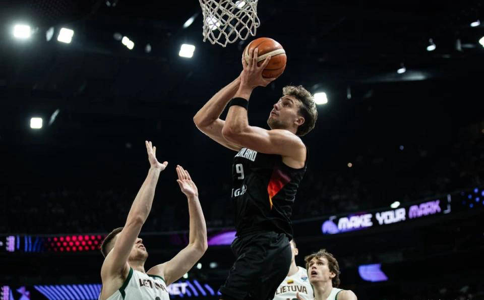 虎扑BBS-FIBA赛场的顶尖得分手!奥兰多魔术侧翼球星欧锦赛表现抢眼