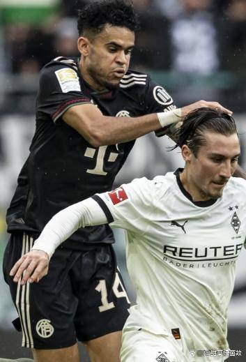 虎扑-德国杯前瞻:门兴格拉德巴赫对阵卡(kǎ)爾(ěr)斯(sī)鲁厄(è)