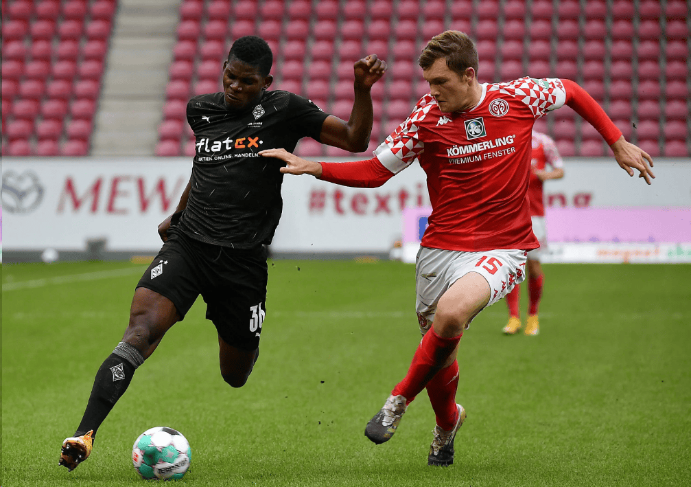 虎扑-勒沃库森 VS 海登海姆