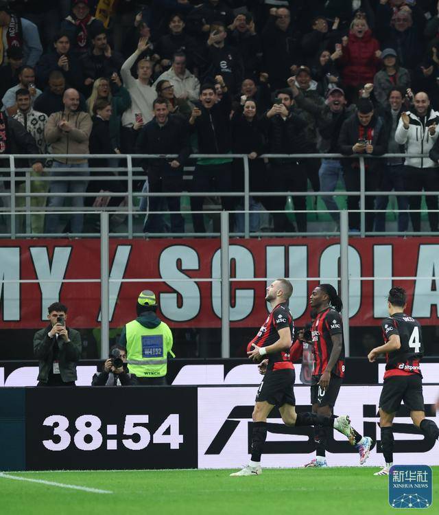 虎扑社区-足(zú)球 | 意甲：AC米兰胜罗马