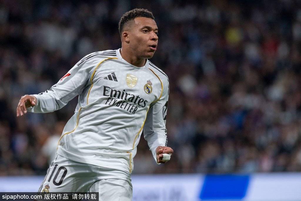 hupu虎扑-观战台：利物浦拼热刺+切尔西战纽卡(kǎ) 曼城巴萨冲七連(lián)胜