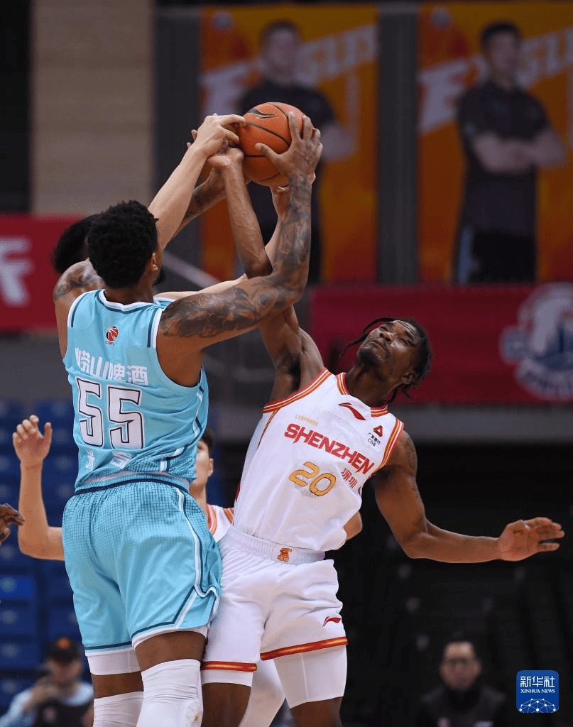 虎扑下载-CBA常规赛：深圳马可波罗胜青岛崂山啤酒