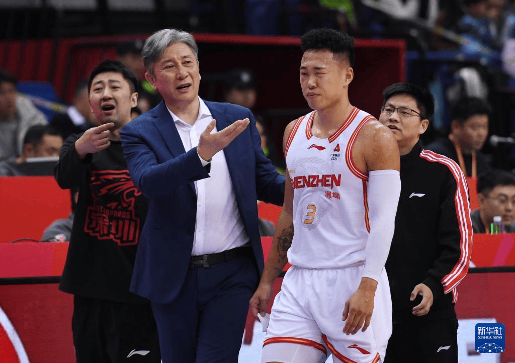 虎扑下载-CBA常规赛：深圳马可波罗胜青岛崂山啤酒