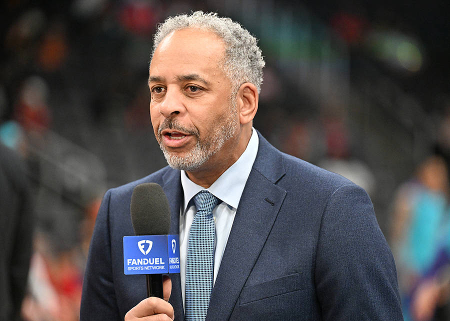 虎扑app-夏洛特黄蜂官宣：将退役老库里的30号球衣