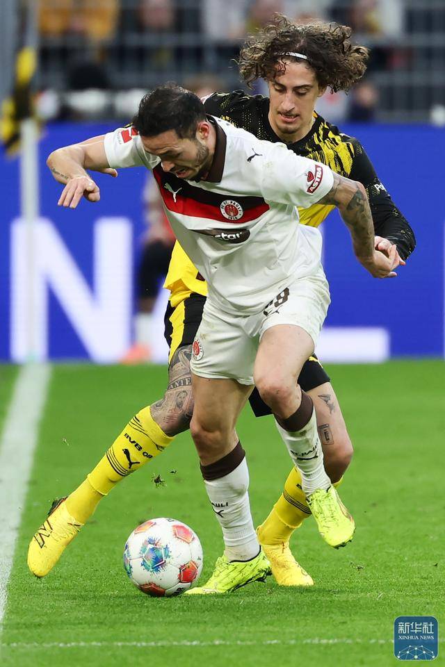 虎扑下载-足球 | 德甲：多特蒙德胜圣保利